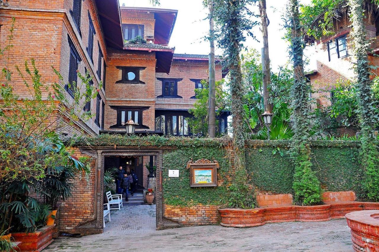 Vajra Hotel Катманду Екстериор снимка